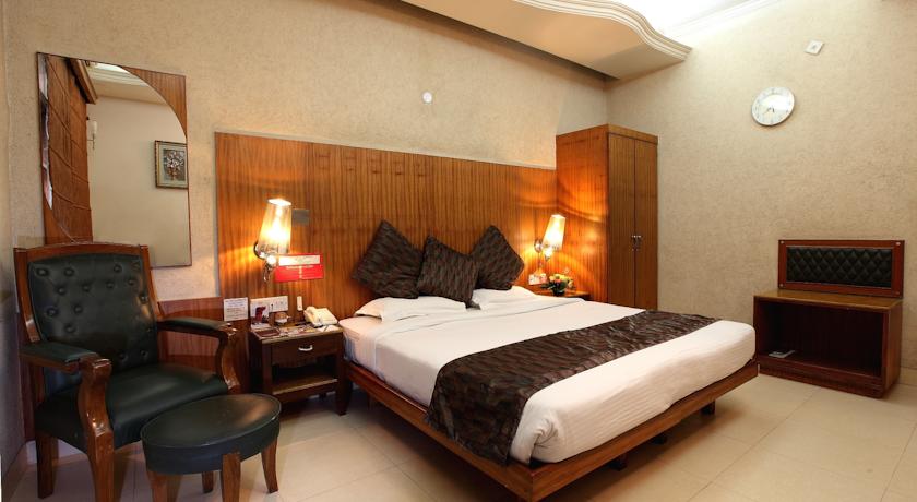 Hotel Royal Castle Grand